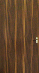 Sunmica Pesting Door